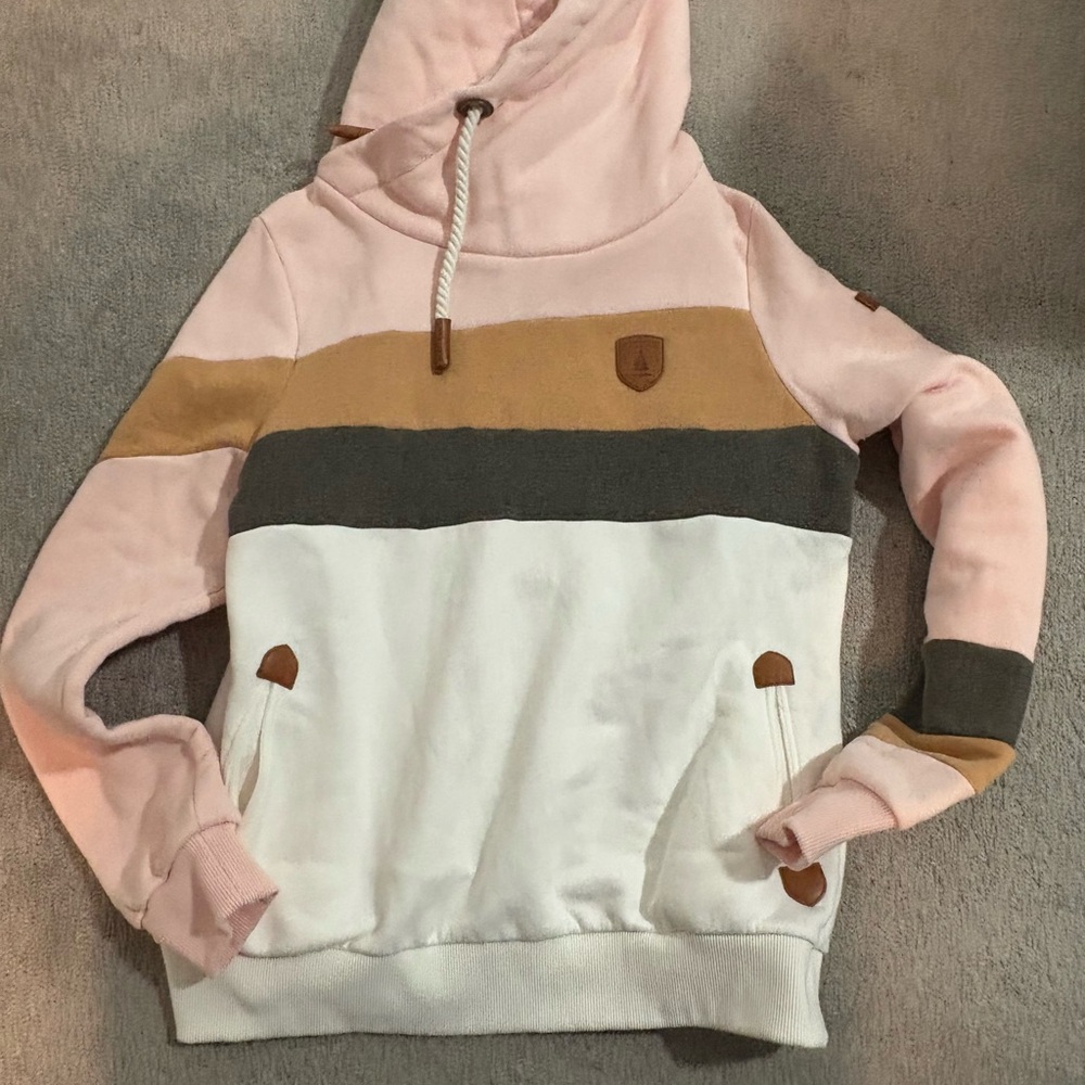 Wanakome Colorblock Hoodie with Pockets